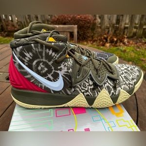 Nike Kybrid S2 Kyrie Irving What the Camo Basketball Sz 13 CQ9323-300 Excellent